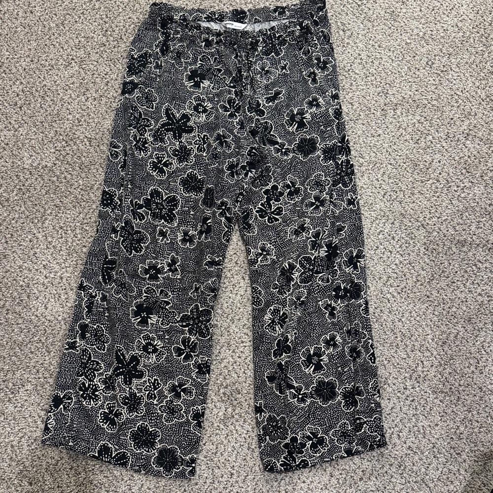 Sonoma Black & White Floral Wide Leg Pants